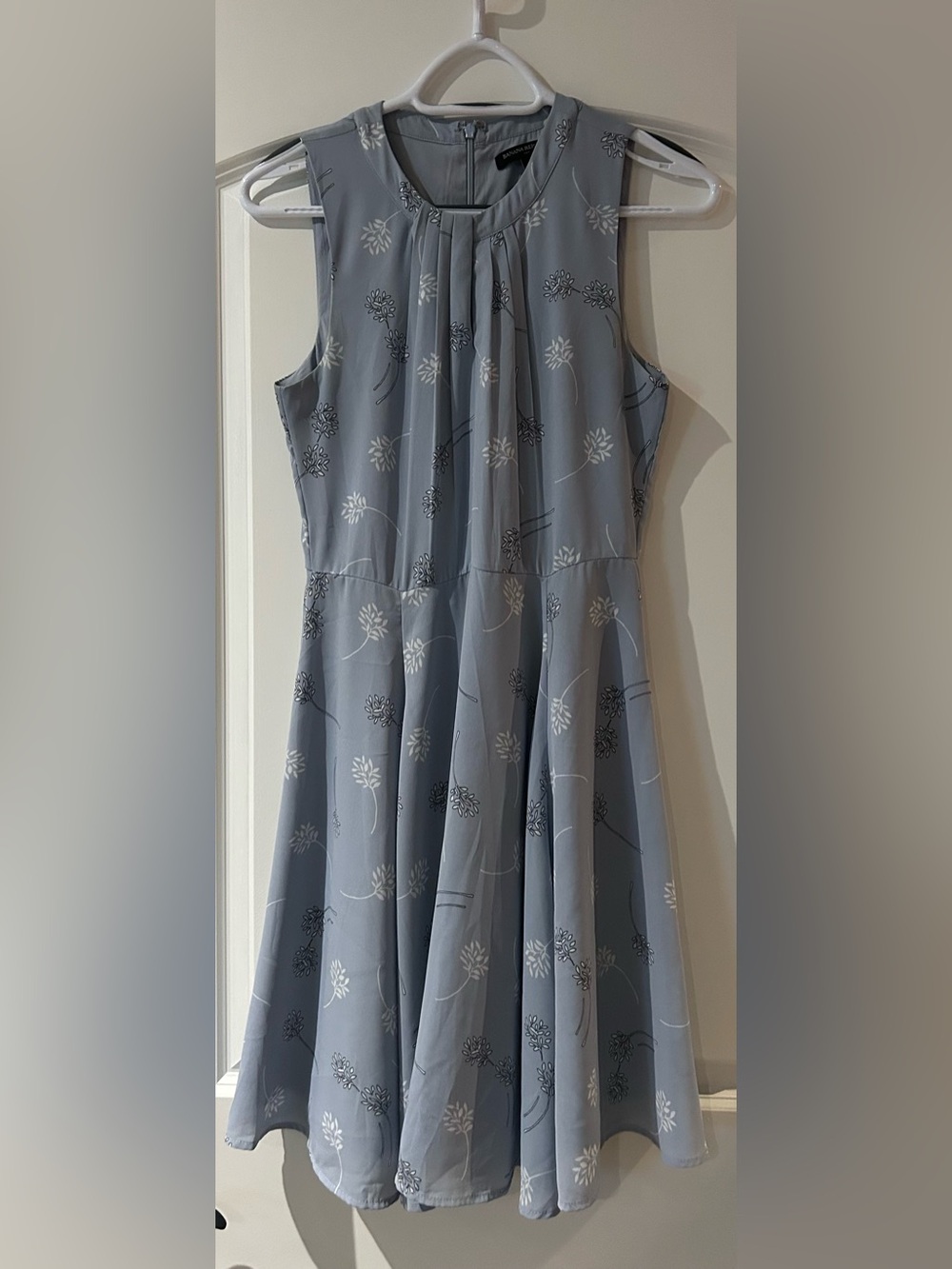 Banana Republic Light Blue Floral Sleeveless Fit-and-Flare Knee Length Dress